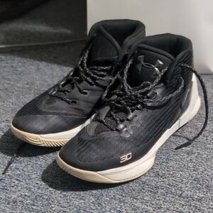 Under Armour Curry 3 Men Basketball Shoes Black White Men Size 7